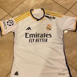Real Madrid 23/24 Home Vini Jr #7 UCL Player Jersey